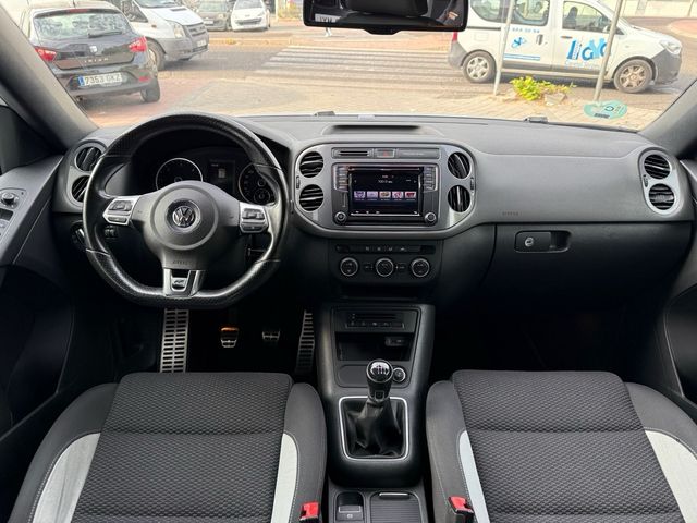 Volkswagen Tiguan 2.0 tdi R-line
