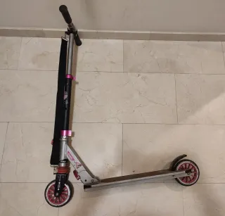 Patinete Oxelo + casco de regalo