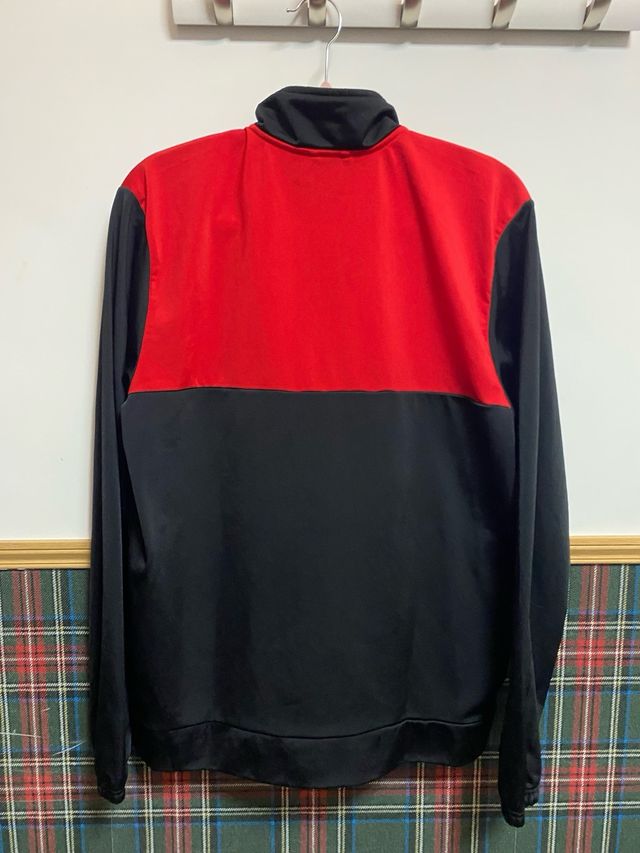 Chaqueta Adidas Roja y Negra