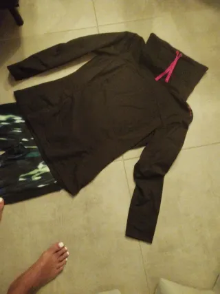 Conjunto blusa y malla estampado