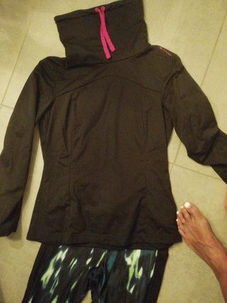 Conjunto blusa y malla estampado