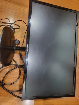 Monitor Samsung 225 MD