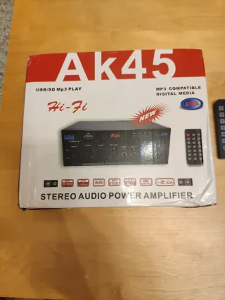 Amplificador AK45 Negro USB/SD/MMC/FM/BT