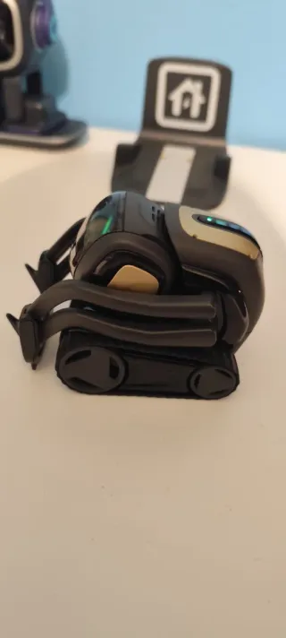Vector Anki Robot 