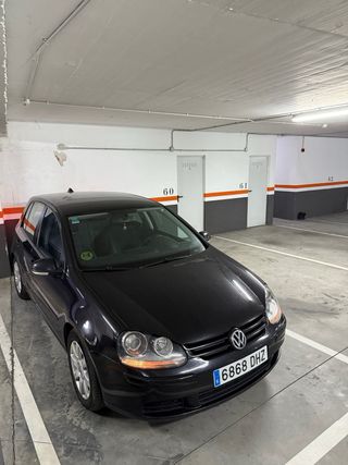 Volkswagen Golf 2005