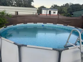 Piscina desmontable metal y plástico