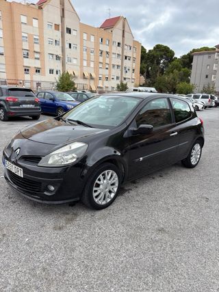 Renault Clio 2005