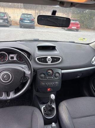 Renault Clio 2005