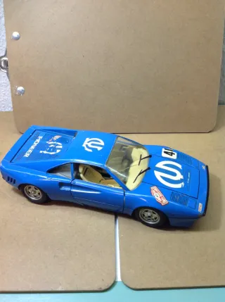 Ferrari GTO 1984 Burago