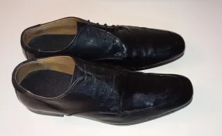 Zapatos de vestir de piel negros