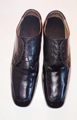 Zapatos de vestir de piel negros