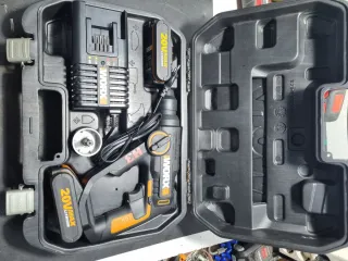 Taladro Percutor Worx 20V con Maletín