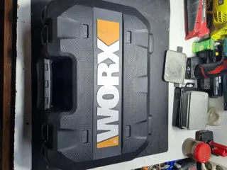 Taladro Percutor Worx 20V con Maletín