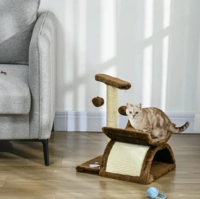 Árbol rascador para gatos