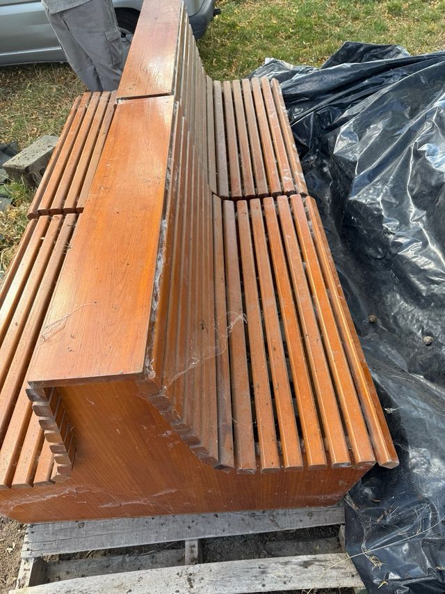 Banco de madera exterior