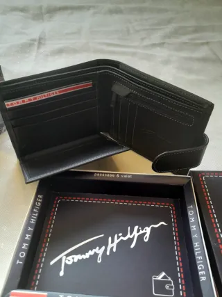 Cartera Tommy Hilfiger Piel Negra