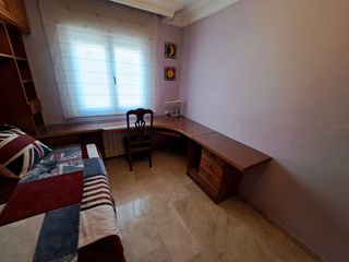 Dormitorio juvenil con cama nido