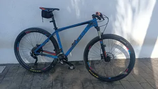 Bicicleta BTT Cube Reaction Azul