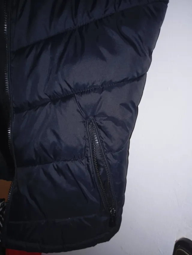 Chaleco acolchado Cedar Wood State negro XS.