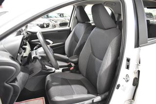 TOYOTA YARIS 1.5 HYBRID 120H BUSINESS