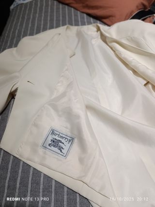 Americana Burberry Mujer Beige