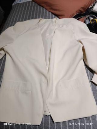 Americana Burberry Mujer Beige