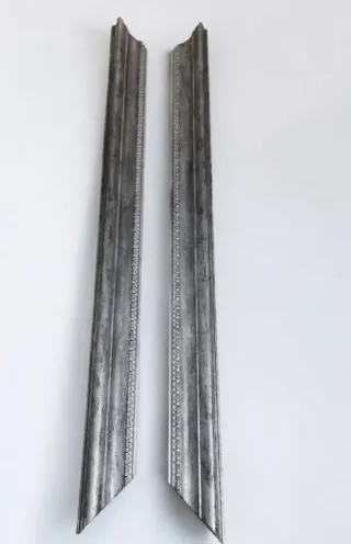 MARCO PLATEADO GIGANTE 
2m x 2,25m.