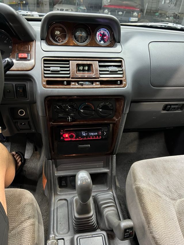 Mitsubishi Montero 2001