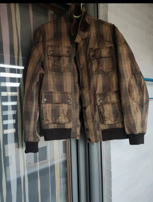 Cazadora Zara cuadros hombre