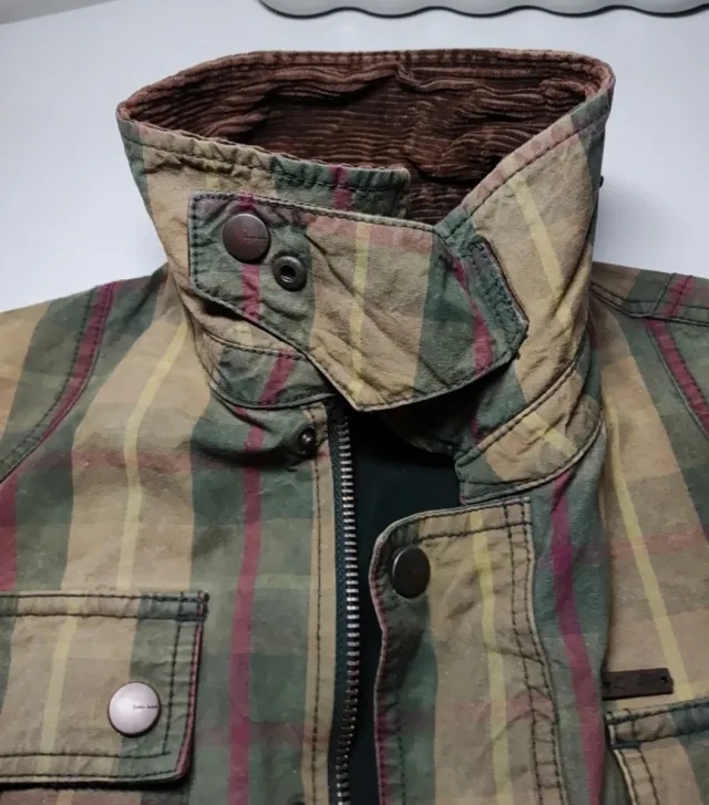 Cazadora Zara cuadros hombre