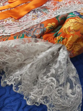 Traje de Fallera Valenciana Multicolor