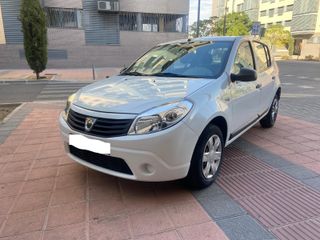 Dacia Sandero Ambiance Music 1.2 16v 75
