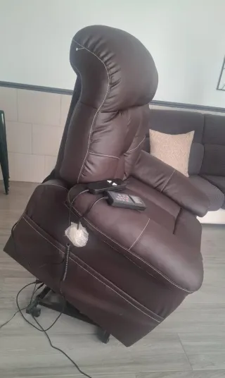 Sillón Eléctrico Lufthous Marron