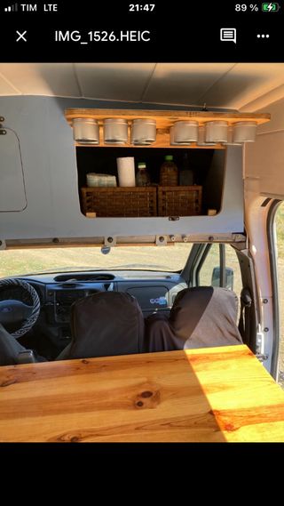 Furgoneta camper Ford Transit