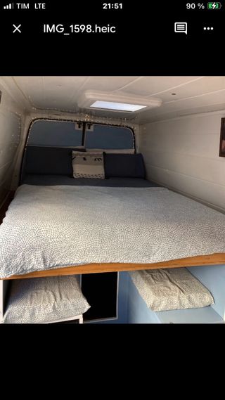 Furgoneta camper Ford Transit