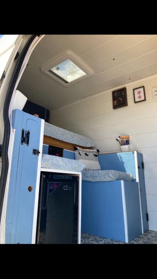 Furgoneta camper Ford Transit