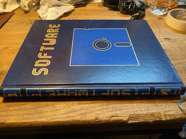 Tomo 1 Enciclopedia Software. Ingelek