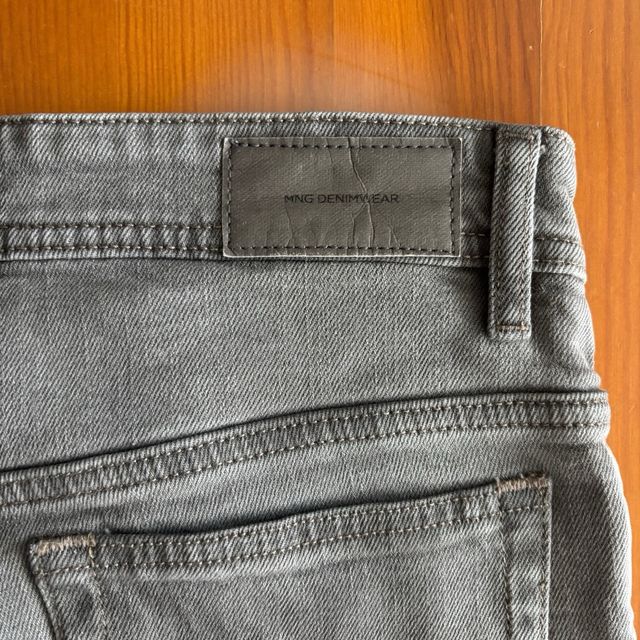 Pantalón vaquero Mango