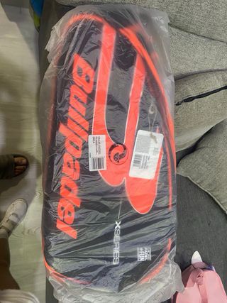 Paletero Bullpadel X-Series Negro/Naranja