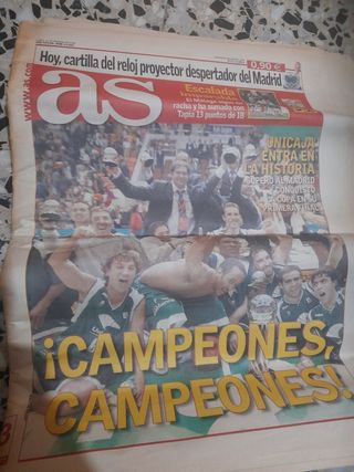 25 + 6 Períodicos antiguos Malaga CF