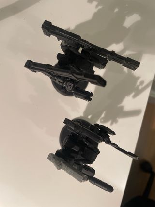 Armatura da combattimento e droni Tau Warhammer 40k Lead