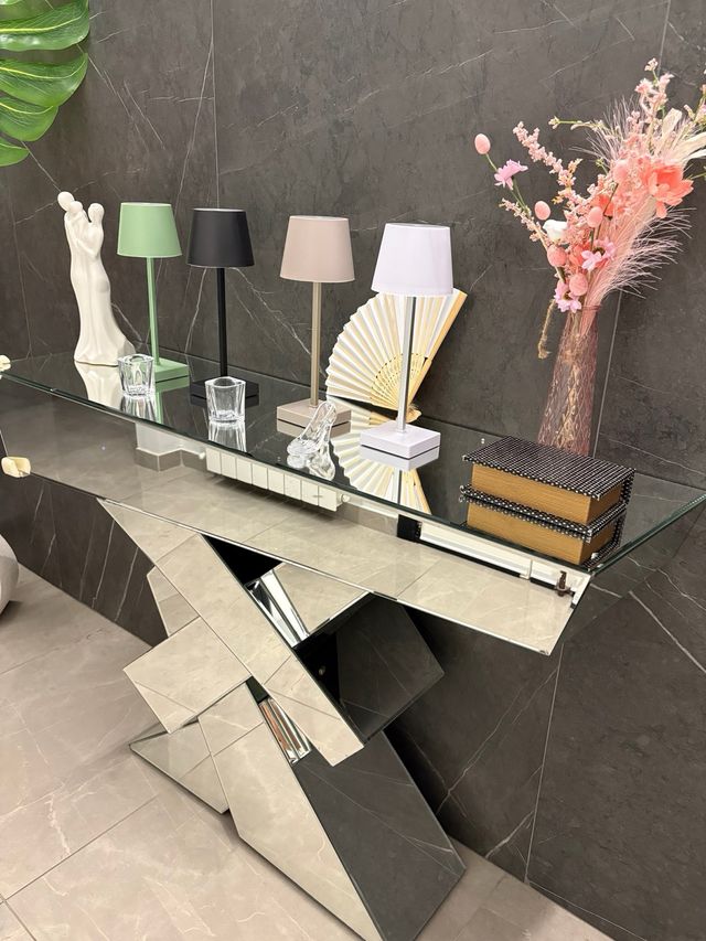 Lampada LED da tavolo batteria