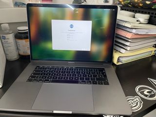 Macbook Pro i7 Plata