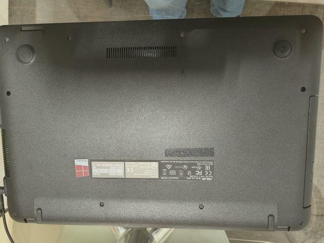 Portátil Asus A540L Preto