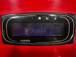 Macchina da caffè Expresarte 3 Gruppi con 2 macinacaffè elettrici