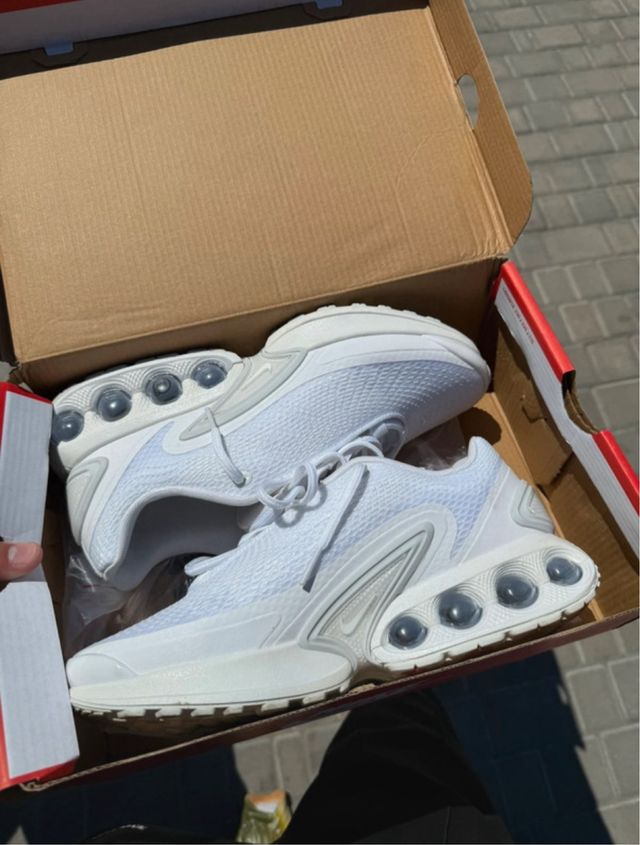 Zapatillas Nike Air Max DN Blancas