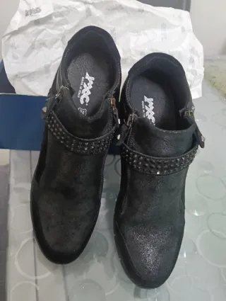 Scarpe iMAC nere con borchie
