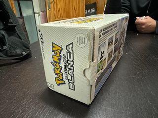 Nintendo DSi Edición Pokémon Blanca