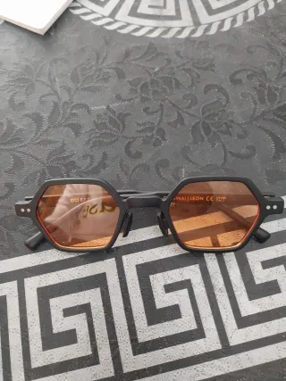 Gafas de sol GTO EYE hexagonales negras y naranjas