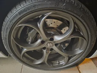 Alfa Romeo Giulia Quadrifoglio Manual